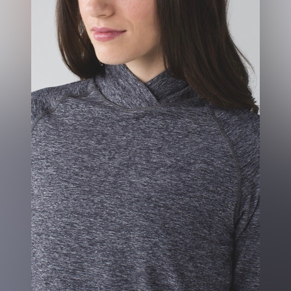 Lululemon Warm Your Core Long Sleeve Tee Heathered Black size 6 - Picture 3 of 14